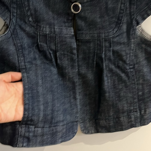 Ann Taylor Loft Petites Jean Vest With Button And 2 Pockets - Picture 2 of 3